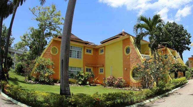 Foote Prints on the Sands Hotel Transportation from Montego Bay (image for) Foote Prints on the Sands Hotel Transportation from Montego Bay