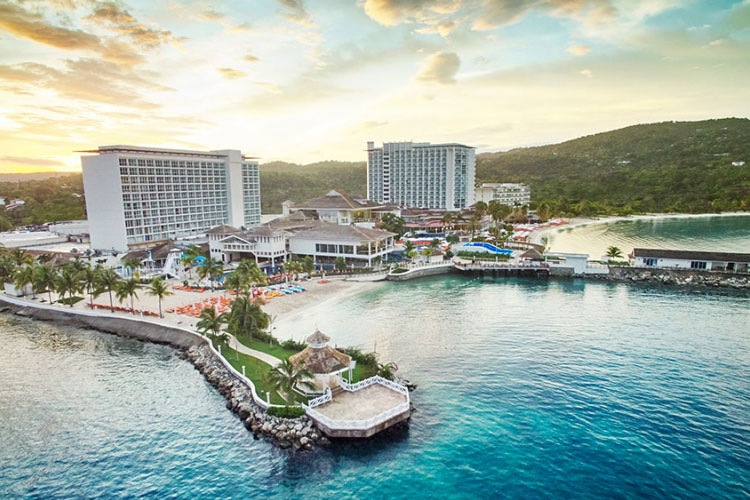 Moon Palace Transfer from Montego Bay Airport (image for) Moon Palace Transfer from Montego Bay Airport